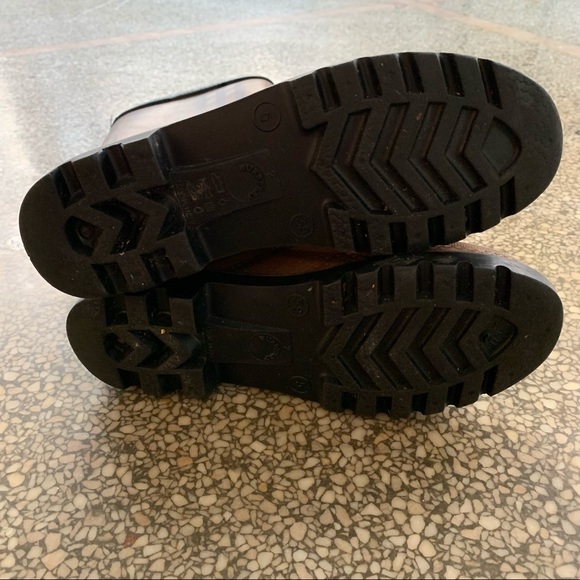 Burberry plaid rain boots size 38 - Picture 3 of 7